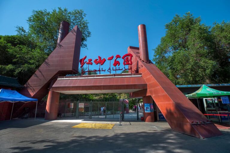 Nanshan Pasture Urumqi: Day Trip Guide (2026)