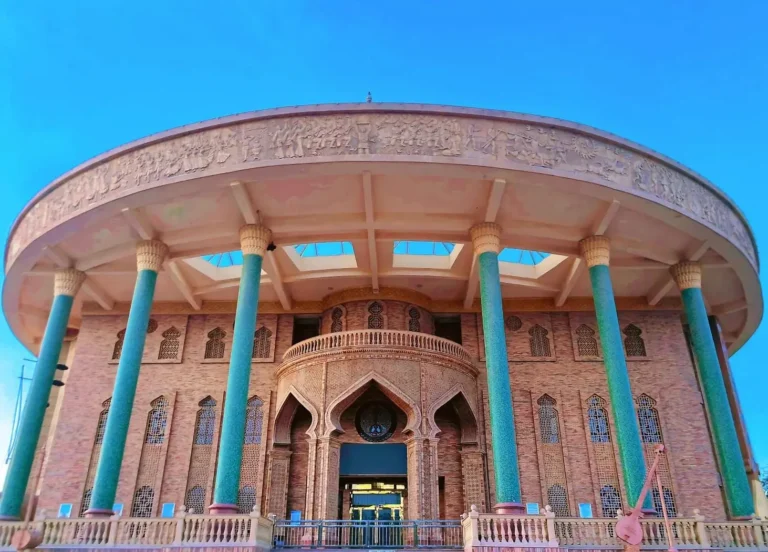Shache (Yarkand): Jade, Almonds and the Yarkand Khan’s Mausoleum