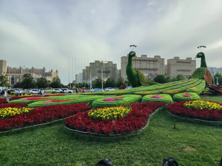 Xinjiang Airport Guide: Urumqi, Kashgar and More