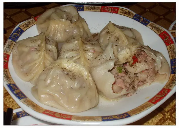 Thin-skinned steamed dumplings, a Xinjiang street-food favourite